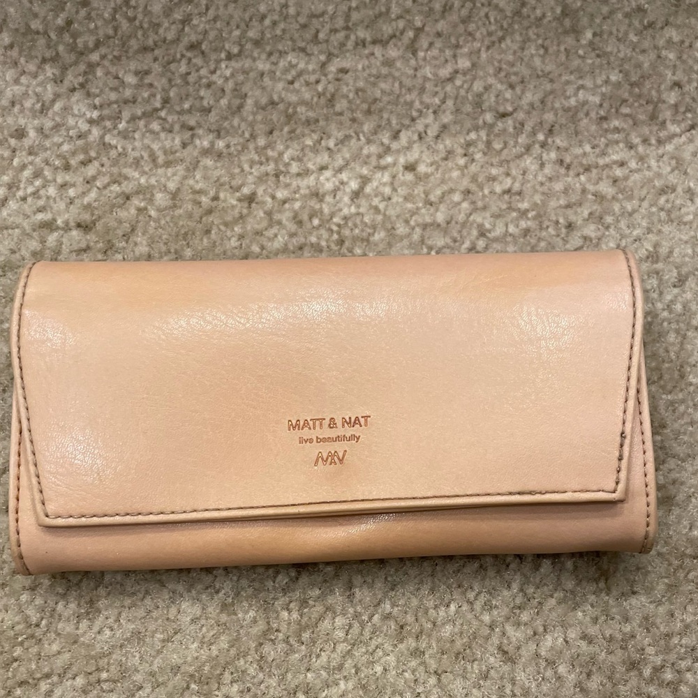 Matt & Nat wallet